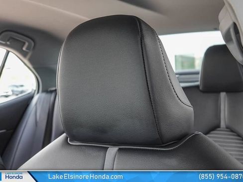 Used 2024 Toyota Camry SE FWD image 27