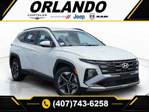 Used 2025 Hyundai Tucson SEL FWD image 1