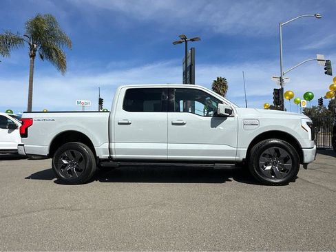 Used 2023 Ford F150 Lightning Lariat w/ Equipment Group 511A High image 43