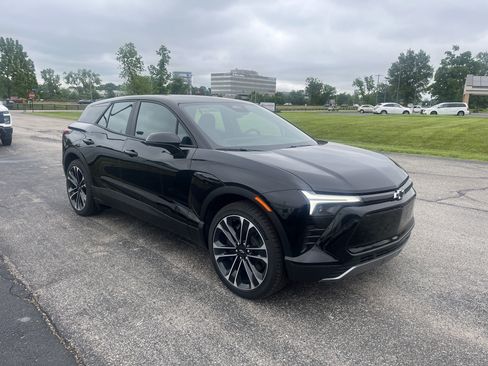 New 2025 Chevrolet Blazer EV AWD Police w/ Special Service Package image 2