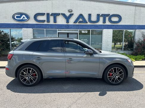 Used 2022 Audi SQ5 Premium Plus AWD/4WD image 3