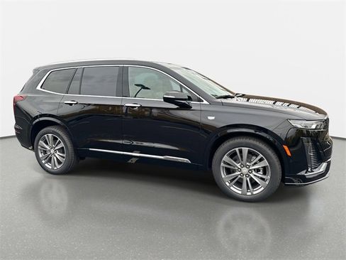 New 2025 Cadillac XT6 Premium Luxury w/ Technology Package image 9