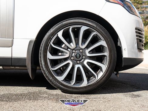 Used 2019 Land Rover Range Rover Autobiography image 10