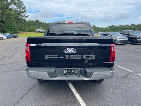 Used 2025 Ford F150 XLT w/ Equipment Group 301A Standard AWD/4WD image 15