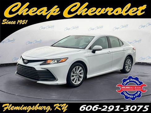 Used 2024 Toyota Camry LE image 1