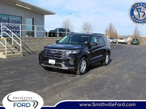 New 2026 Ford Explorer Active AWD/4WD image 1