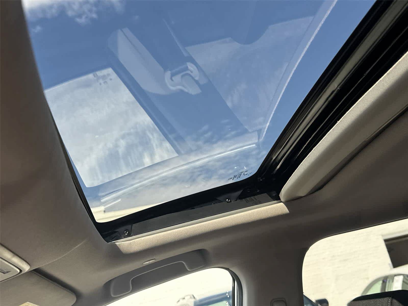 Used 2026 Honda CR-V EX image 14