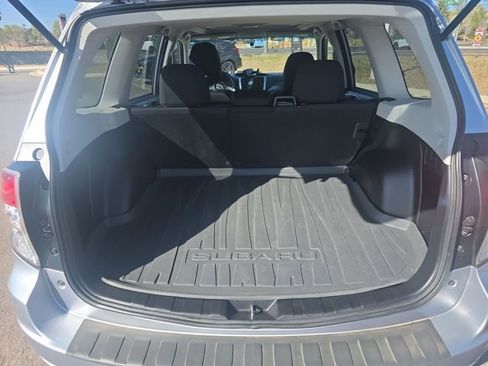Used 2012 Subaru Forester 2.5X Premium w/ All-Weather Pkg image 17