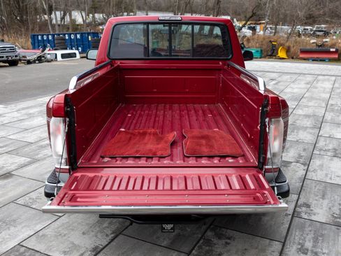 Used 1994 Ford F150 XL image 13