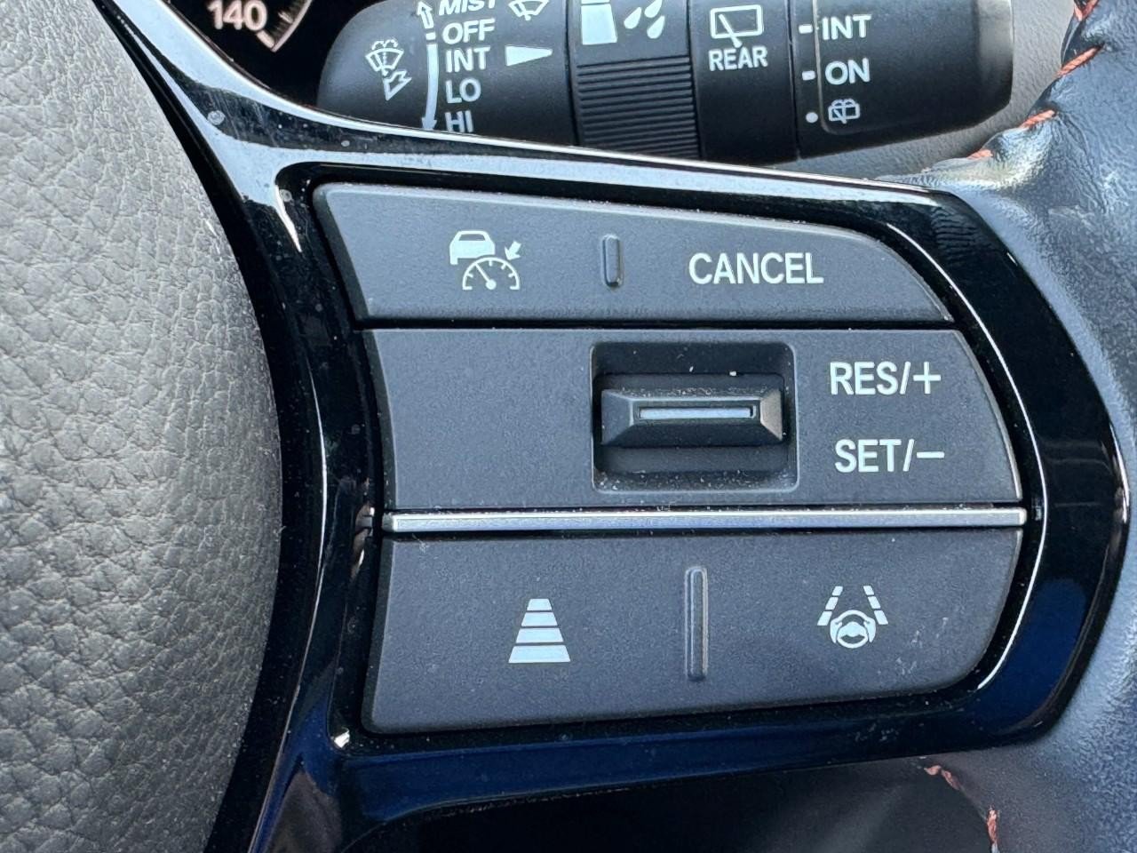 Certified 2025 Honda HR-V Sport image 19