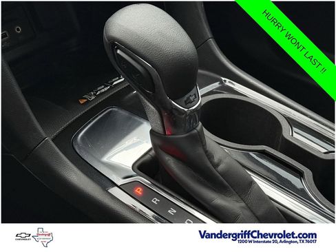 Used 2022 Chevrolet Equinox Premier w/ LPO, Floor Liner Package FWD image 16