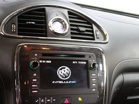 Used 2017 Buick Enclave Leather AWD/4WD image 18