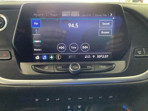 Used 2020 Chevrolet Blazer LT image 11