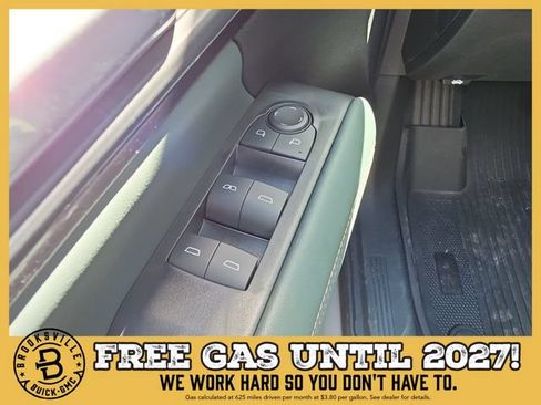 New 2027 GMC Terrain AT4 w/ Convenience Package III AWD/4WD image 16