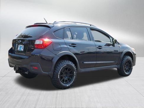 Used 2017 Subaru Crosstrek 2.0i Premium AWD/4WD image 7