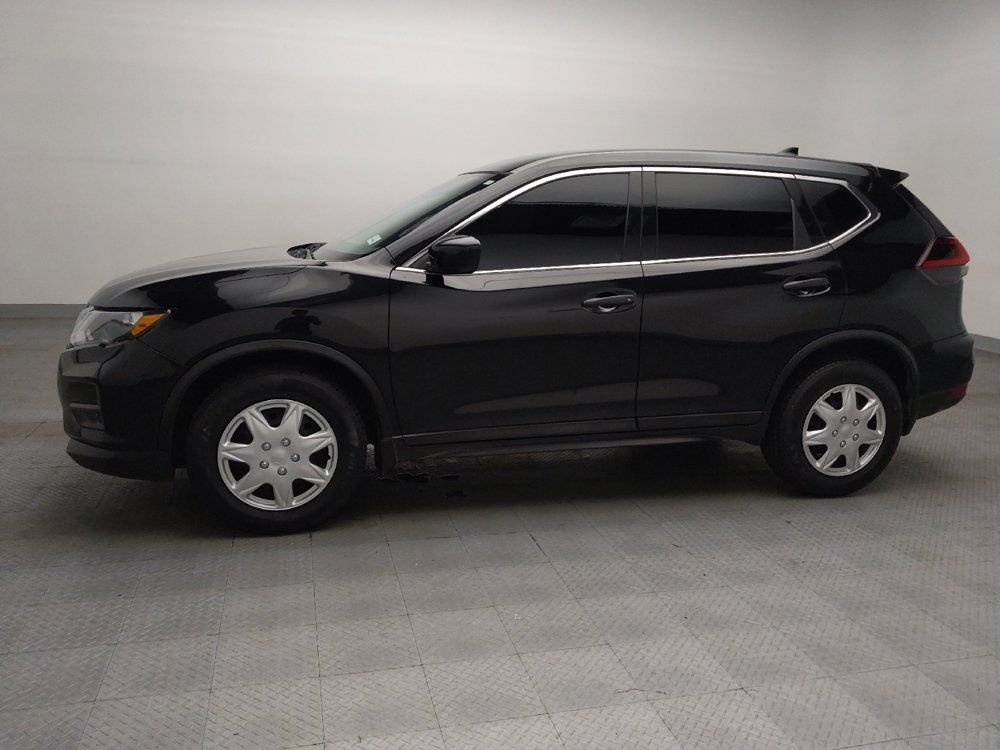 Used 2019 Nissan Rogue S AWD/4WD image 2