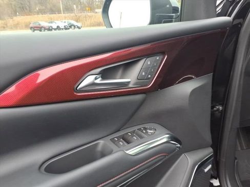 New 2026 Chevrolet Traverse RS image 13