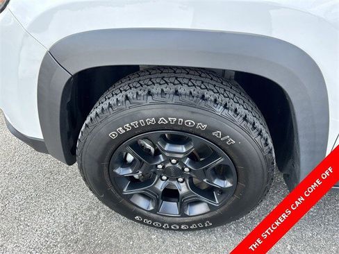 Certified 2022 Jeep Cherokee Latitude image 10