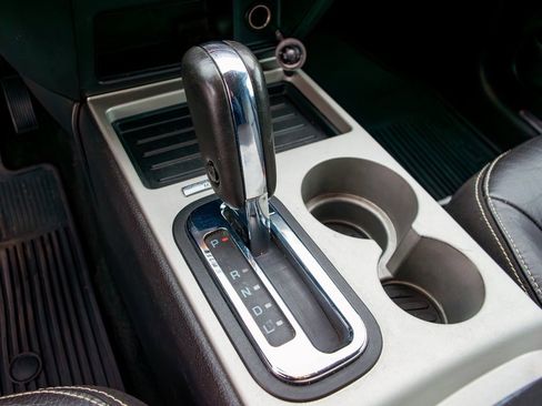 Used 2008 Ford Edge Limited image 18