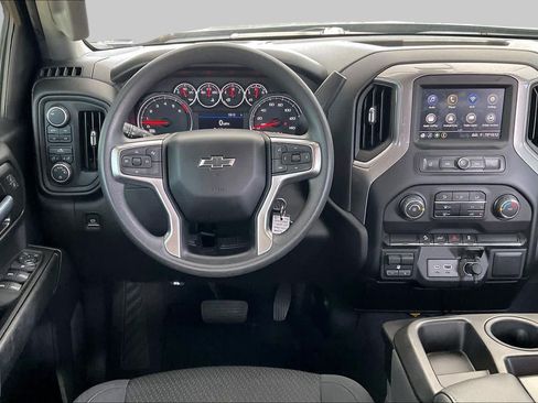 Used 2021 Chevrolet Silverado 1500 Custom Trail Boss w/ Safety Confidence Package AWD/4WD image 7
