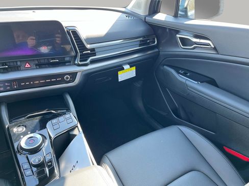 New 2025 Kia Sportage EX w/ EX Premium Package AWD/4WD image 14