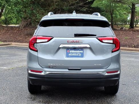 Used 2023 GMC Terrain SLT AWD/4WD image 8