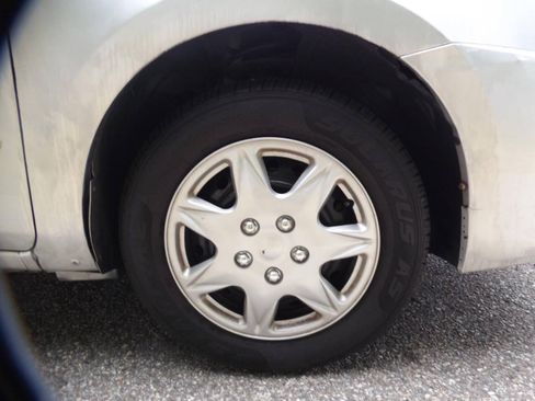 Used 2010 Nissan Sentra 2.0 FWD image 23