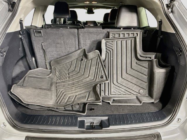 Certified 2022 Toyota Highlander XLE FWD image 28