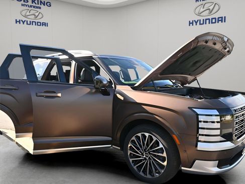 New 2026 Hyundai Palisade Calligraphy FWD image 13
