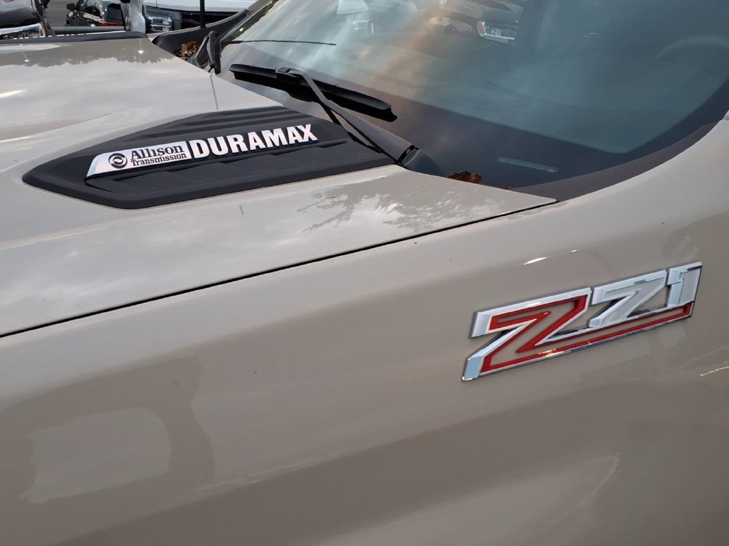 New 2026 Chevrolet Silverado 2500 Custom w/ Custom Value Package AWD/4WD image 9