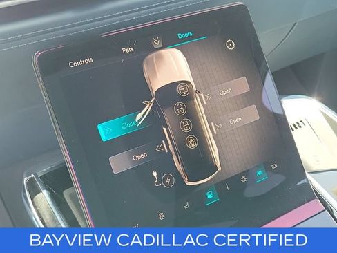 Certified 2025 Cadillac Escalade IQ Luxury 2 w/ LPO, Premium Carpet Package AWD/4WD image 35