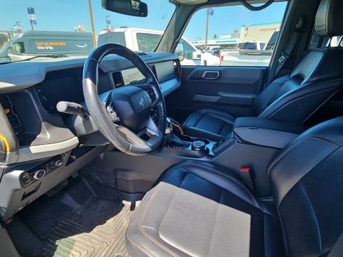 Used 2022 Ford Bronco Badlands AWD/4WD image 14