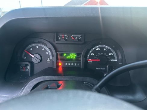 Used 2010 Ford E-150 and Econoline 150 image 34