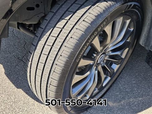 Used 2022 Nissan Armada Platinum RWD image 22