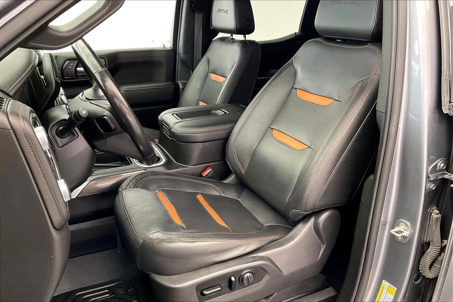 Used 2021 GMC Sierra 1500 AT4 w/ AT4 Premium Package AWD/4WD image 17