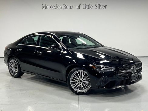 Used 2025 Mercedes-Benz CLA 250 4MATIC image 8