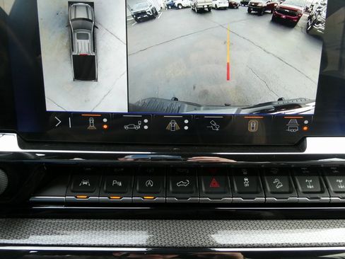 Certified 2024 Chevrolet Silverado 1500 ZR2 w/ ZR2 Bison Edition image 30