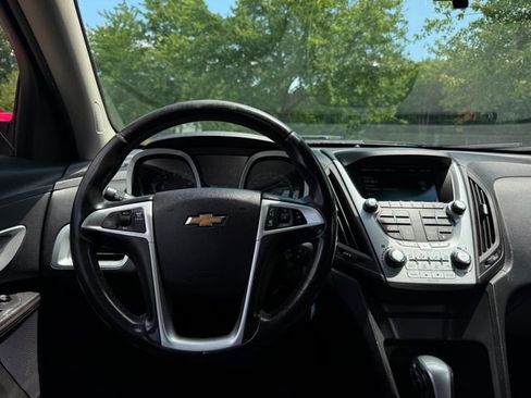 Used 2013 Chevrolet Equinox LT w/ Driver Convenience Package AWD/4WD image 9