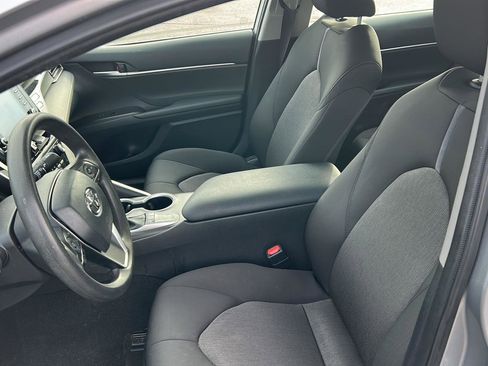 Used 2024 Toyota Camry LE image 21