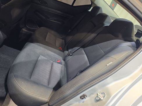 Used 2023 Nissan Altima 2.5 SV FWD image 23