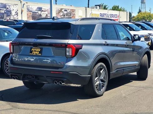 New 2026 Ford Explorer ST AWD/4WD image 4