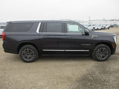 New 2026 GMC Yukon XL Elevation w/ Elevation Premium Package