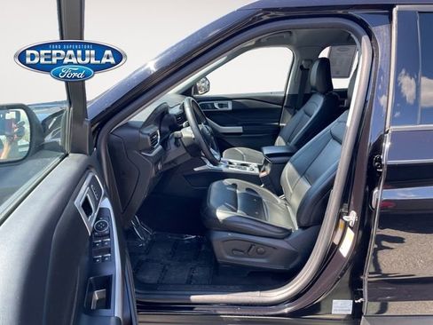 Used 2023 Ford Explorer XLT w/ Equipment Group 202A AWD/4WD image 11