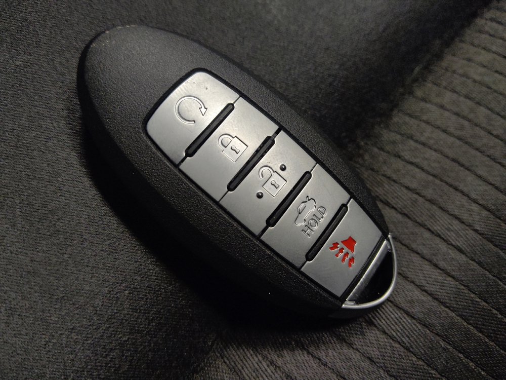 Used 2024 Nissan Altima 2.5 SV FWD image 32