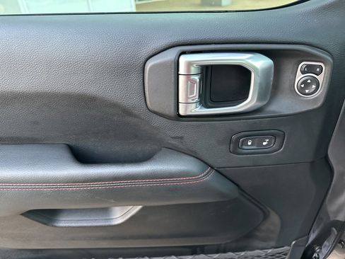 Used 2019 Jeep Wrangler Unlimited Rubicon image 13