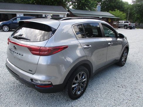 Used 2021 Kia Sportage S w/ S AWD Premium Package image 5