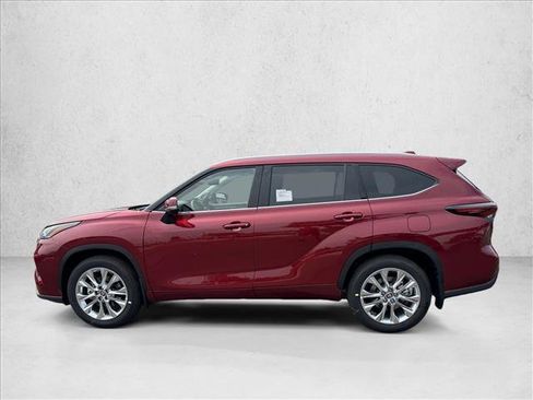 New 2026 Toyota Highlander Limited AWD/4WD image 3
