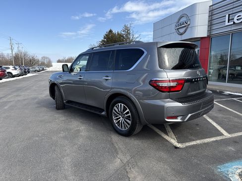 Used 2023 Nissan Armada SL image 10