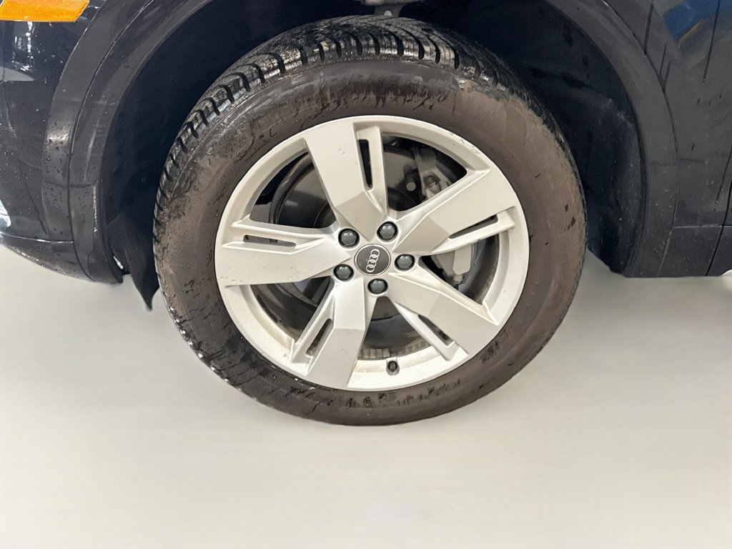Used 2018 Audi Q5 2.0T Premium Plus w/ Premium Plus Package AWD/4WD image 34