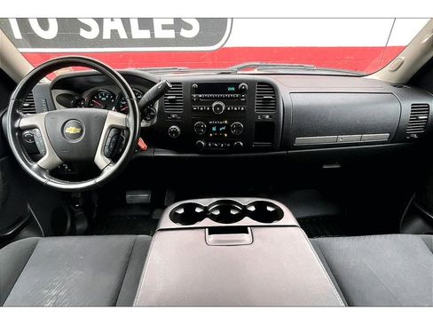 Used 2012 Chevrolet Silverado 2500 LT w/ Interior Plus Package image 16